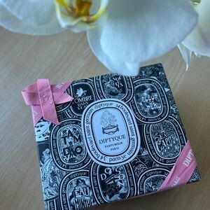 Diptyque Paris - Travel Amenity Kit (Qatar Airways) "NEW/SEALED"
